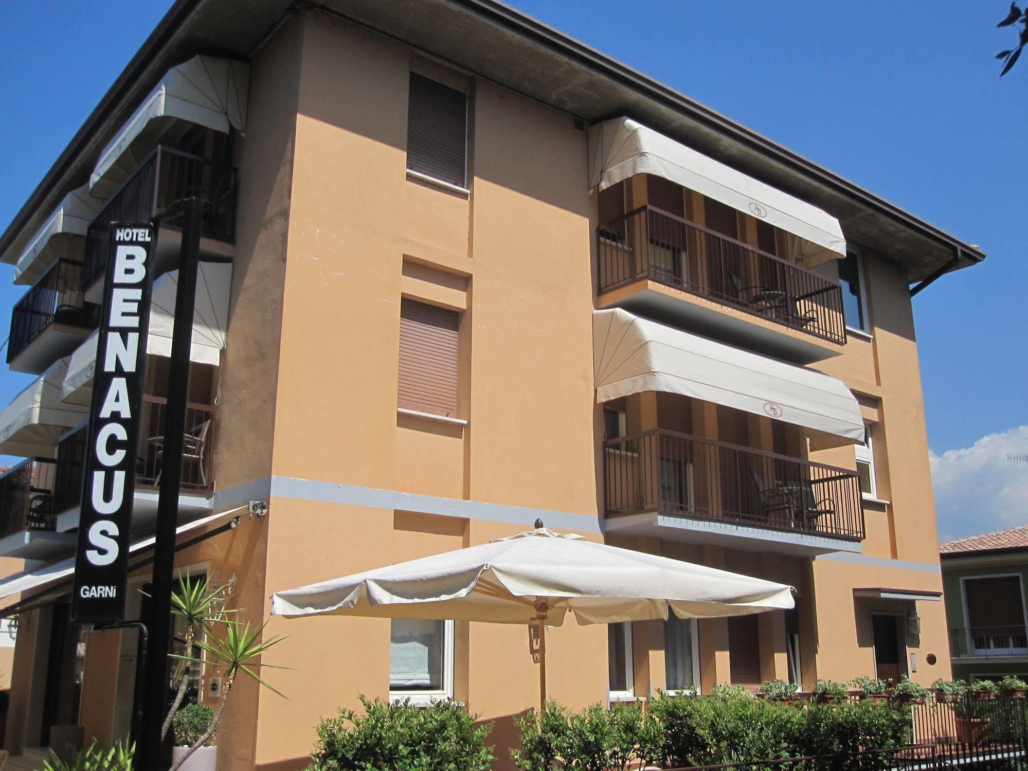 Hotel Benacus 바르돌리노 외부 사진